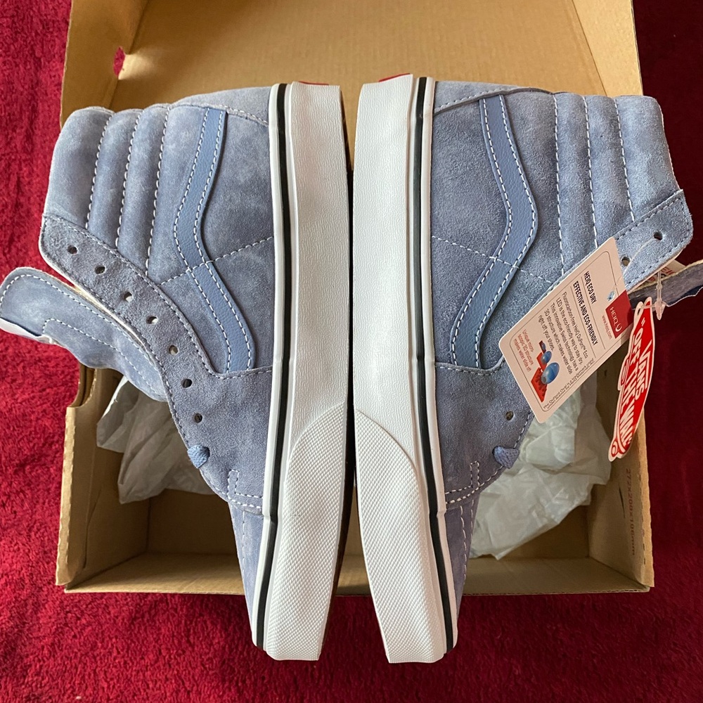 Vans - Picture 10 of 10